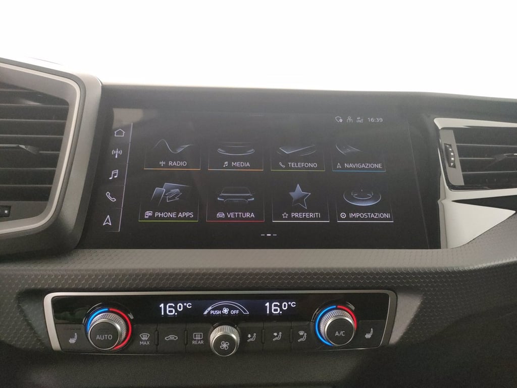 AUDI A1 sportback 30 1.0 tfsi business 116cv