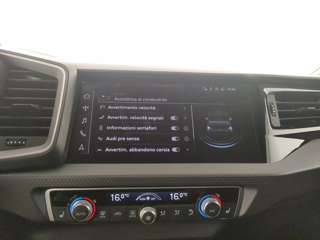 AUDI A1 sportback 30 1.0 tfsi business 116cv
