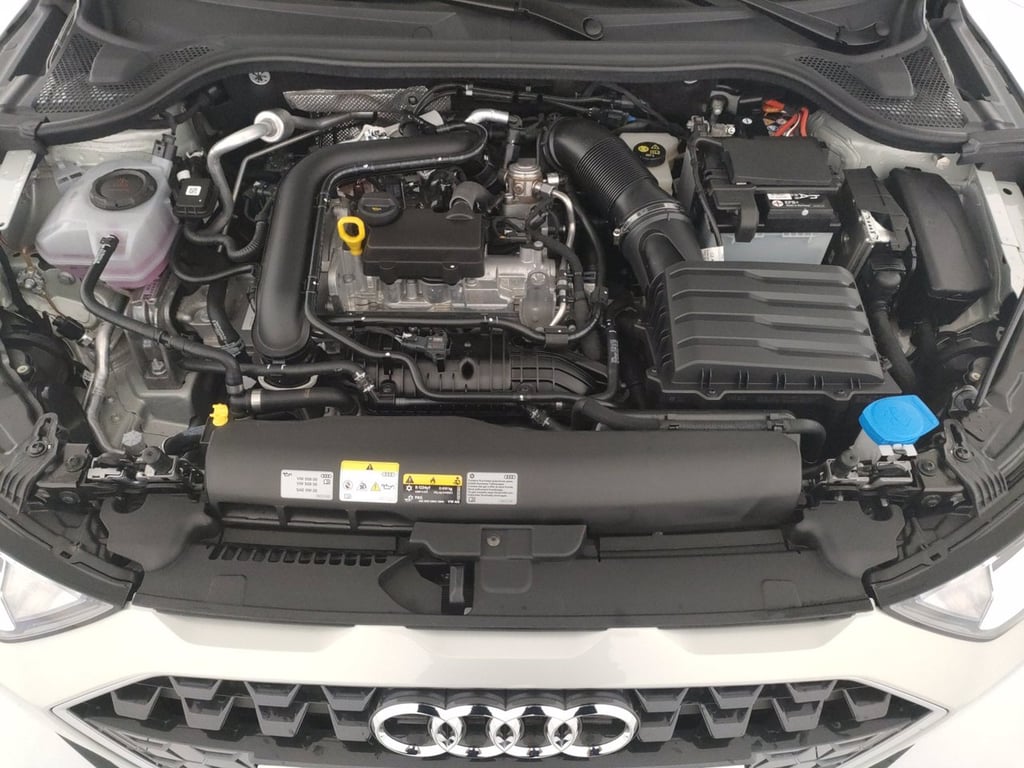 AUDI A1 sportback 30 1.0 tfsi business 116cv s-tronic
