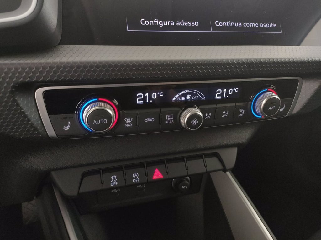 AUDI A1 sportback 30 1.0 tfsi business 116cv s-tronic