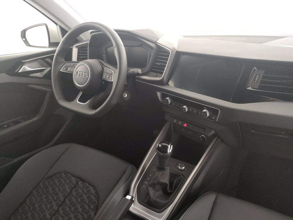AUDI A1 sportback 30 1.0 tfsi business 116cv s-tronic