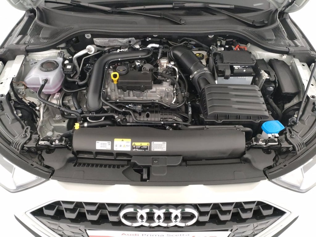 AUDI A1 sportback 30 1.0 tfsi business 116cv s-tronic