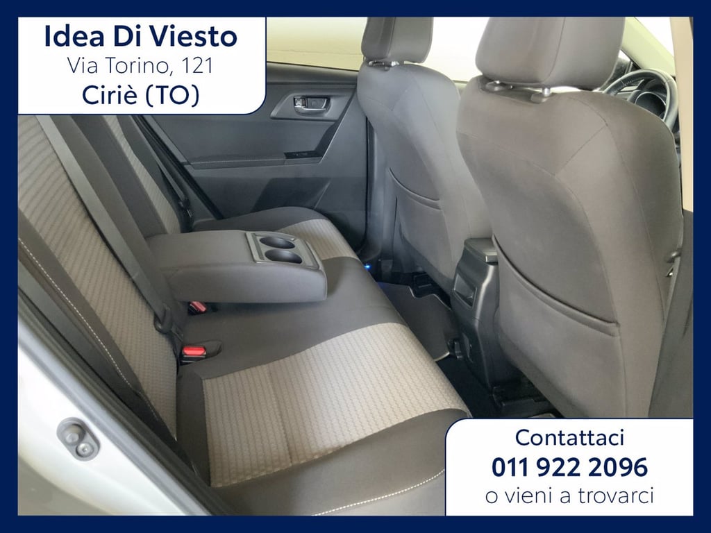 TOYOTA Auris 1.8h style cvt