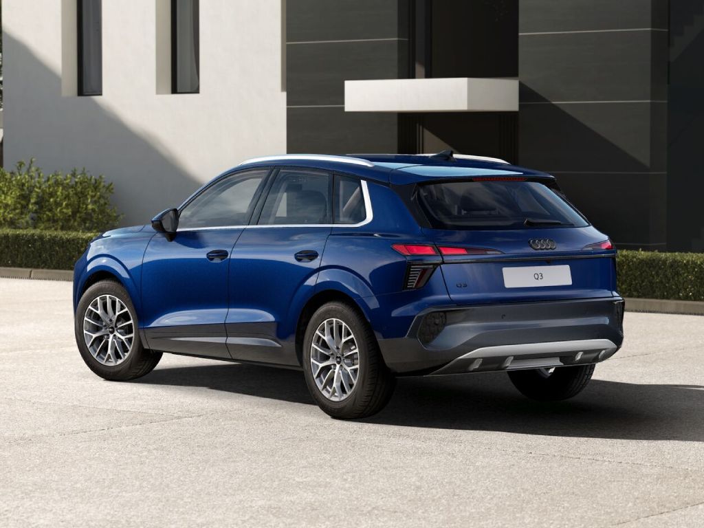 AUDI Q3 2.0 tdi business advanced 150cv s-tronic