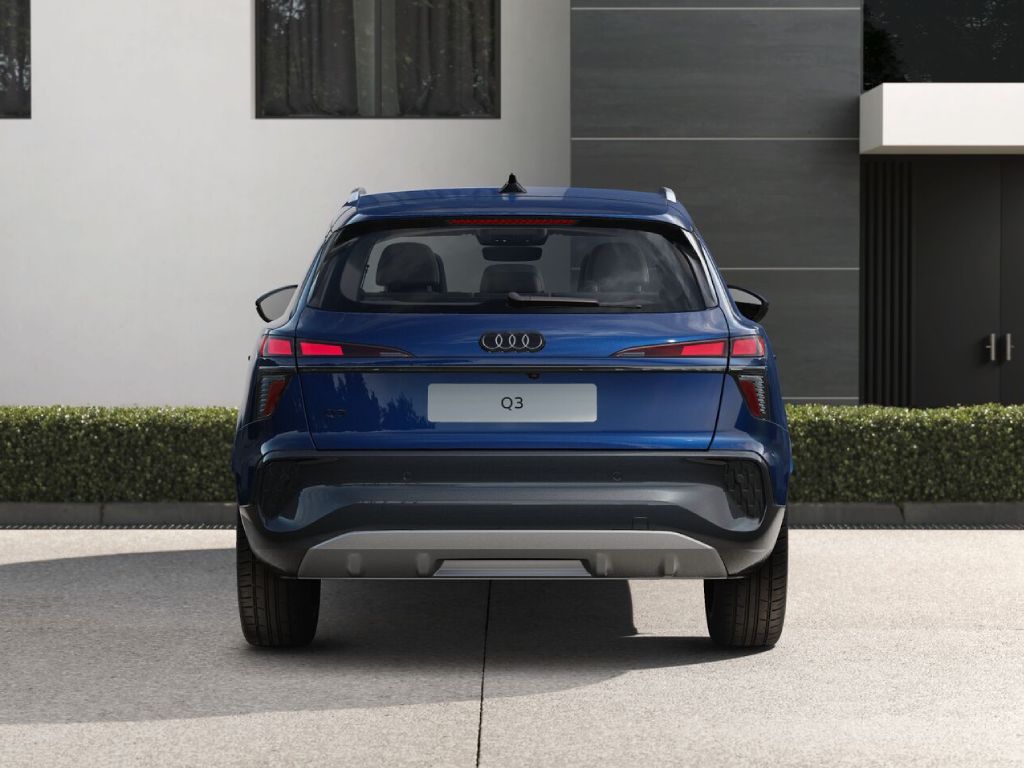 AUDI Q3 2.0 tdi business advanced 150cv s-tronic
