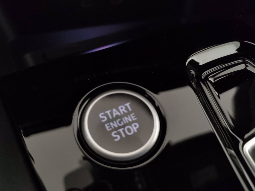 AUDI A3 allstreet 1.5 tfsi mhev identity contrast 150cv s-tronic