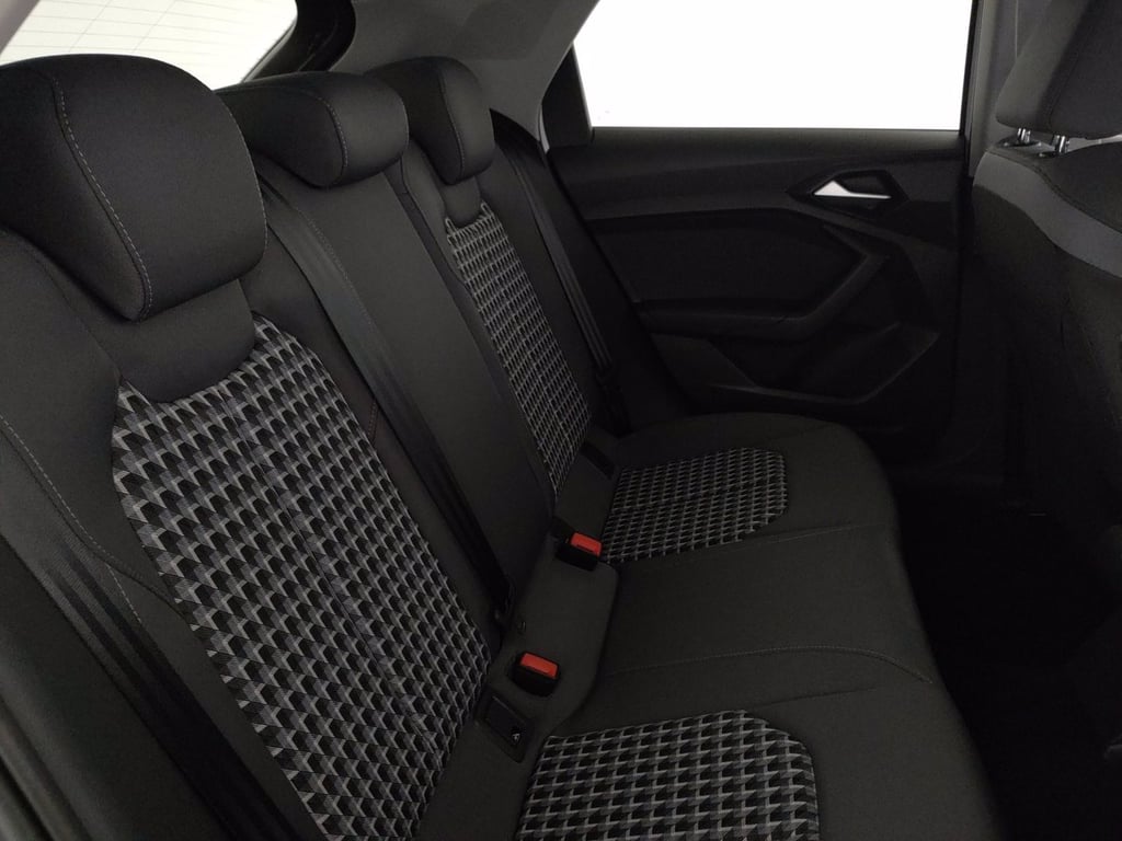 AUDI A1 sportback 30 1.0 tfsi business 116cv