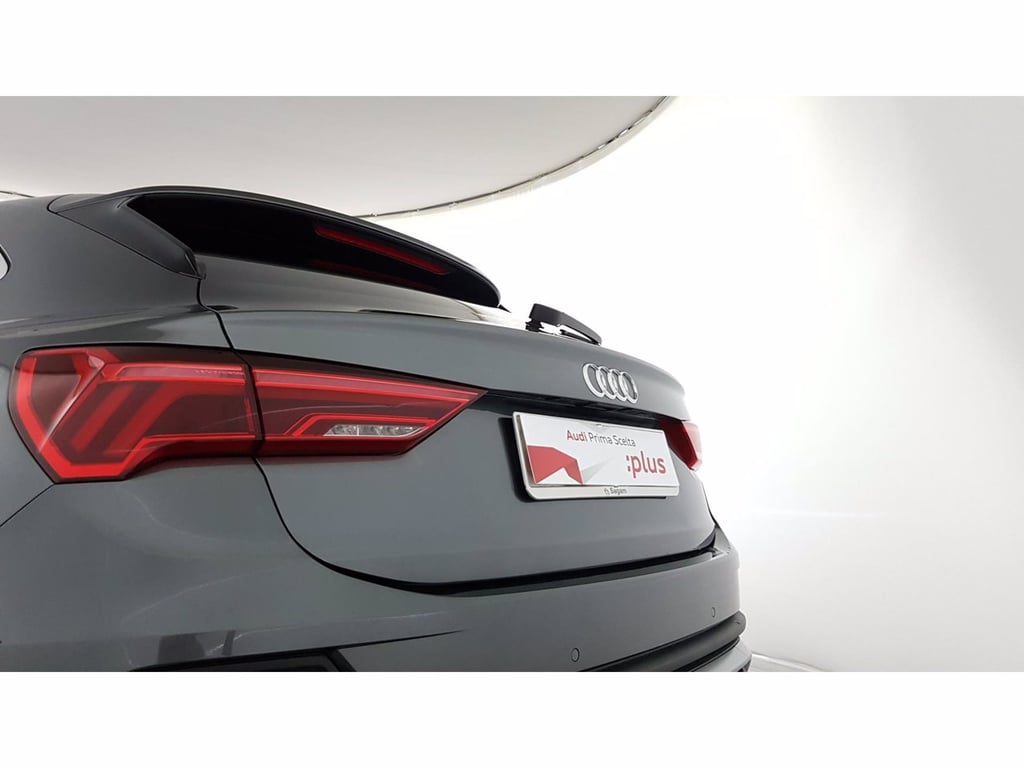 AUDI Q3 sportback 35 1.5 tfsi s line edition s-tronic