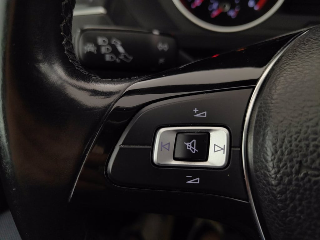 VOLKSWAGEN Tiguan 1.6 tdi urban 115cv