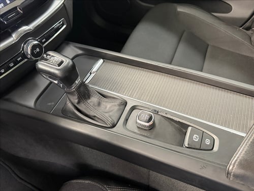 VOLVO XC60 2.0 d5 Inscription awd geartronic my18