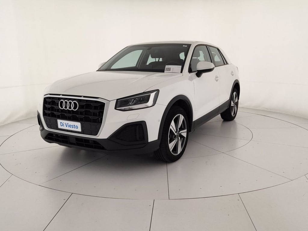 AUDI Q2 35 1.5 tfsi admired