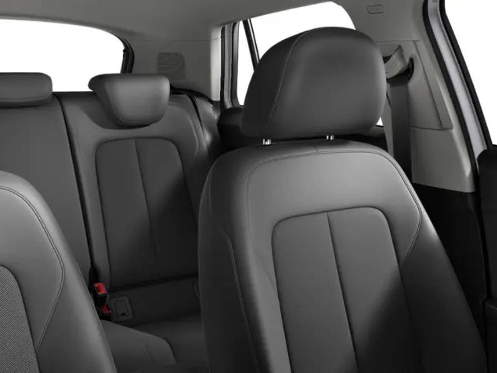 AUDI Q2 30 2.0 tdi business advanced