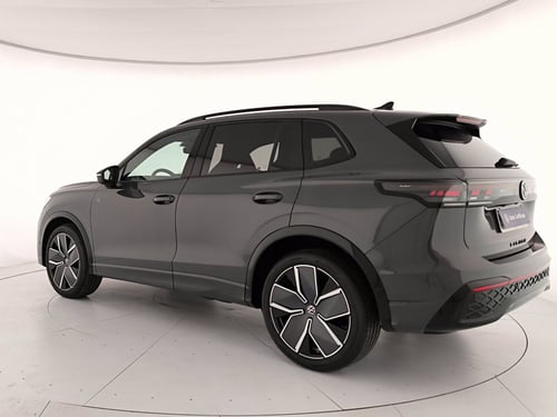 VOLKSWAGEN Tiguan 2.0 tdi r-line plus 150cv dsg