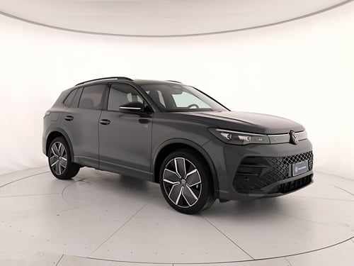 VOLKSWAGEN Tiguan 2.0 tdi r-line plus 150cv dsg
