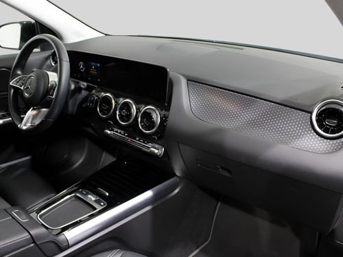 MERCEDES Gla 180 progressive advanced auto