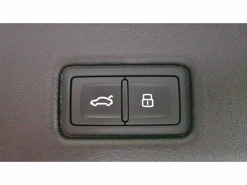 AUDI Q5 2.0 tdi mhev+ s line edition quattro 204cv s-tronic