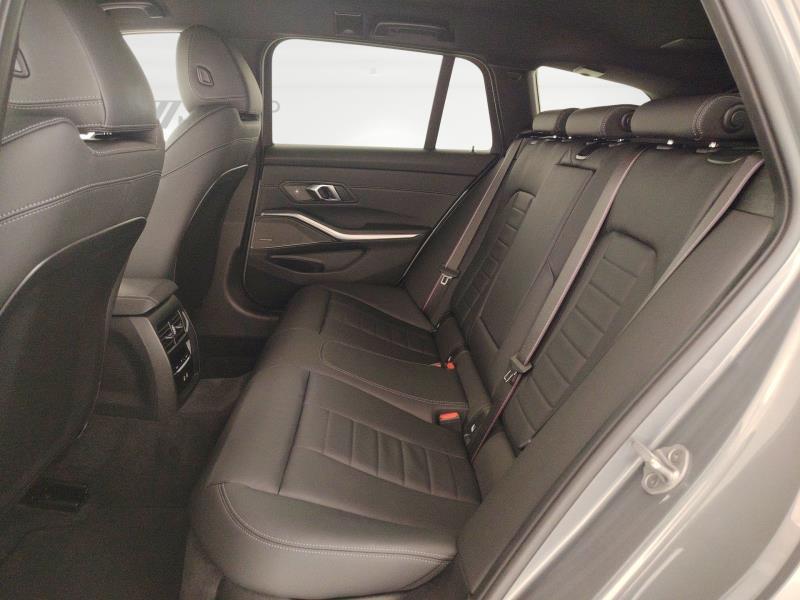 BMW 330d touring mhev 48v xdrive msport pro auto