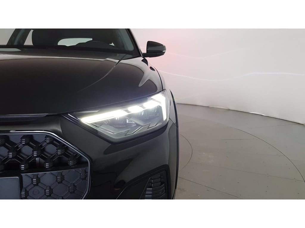 AUDI A1 allstreet 30 1.0 tfsi identity contrast 110cv s tronic