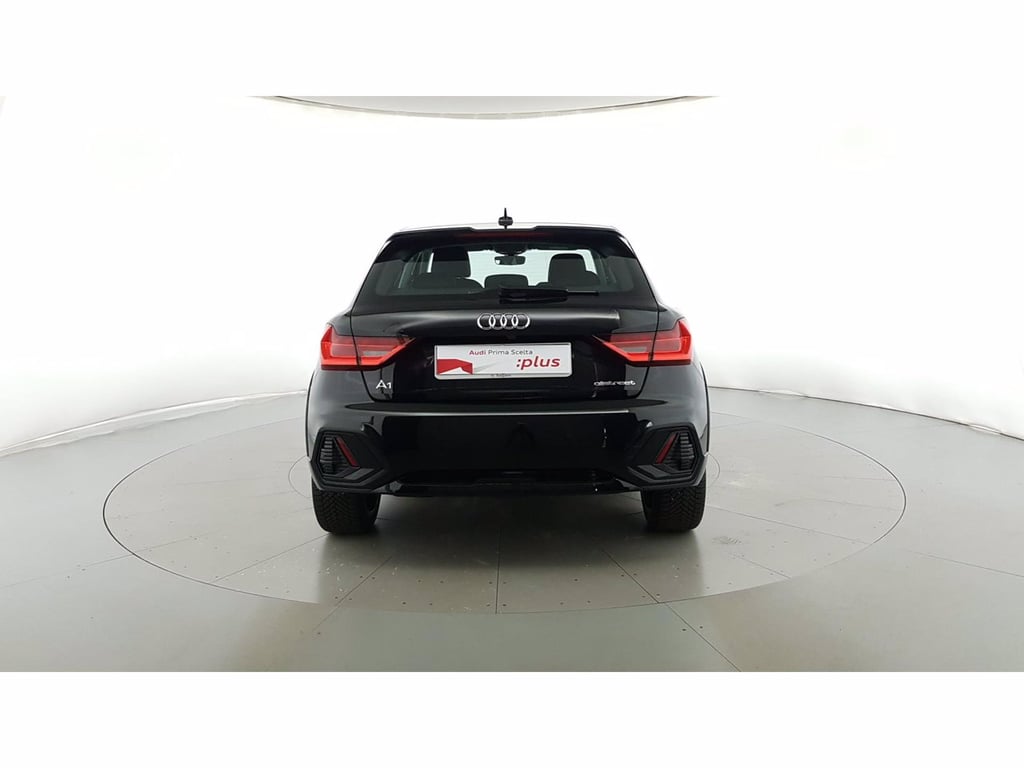 AUDI A1 allstreet 30 1.0 tfsi identity contrast 110cv s tronic
