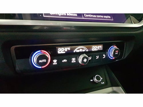 AUDI Q3 35 2.0 tdi business advanced s-tronic