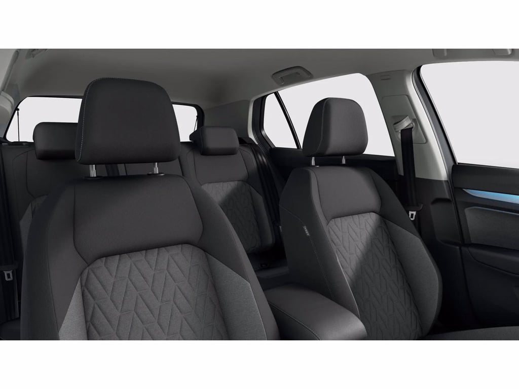 VOLKSWAGEN Golf 2.0 tdi life 150cv dsg
