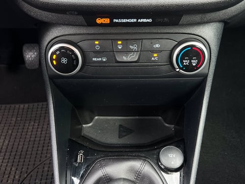 FORD Fiesta 1.1 75 CV 5 porte Connect