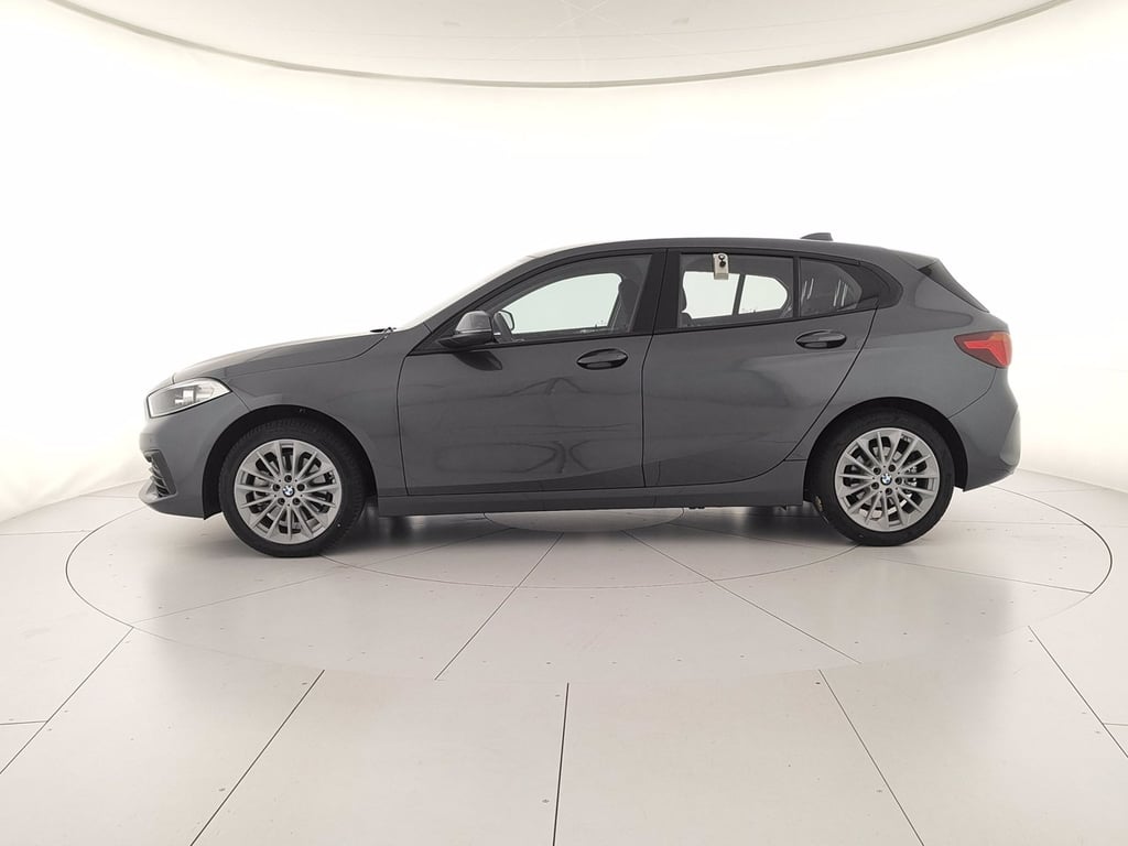 BMW 116i advantage