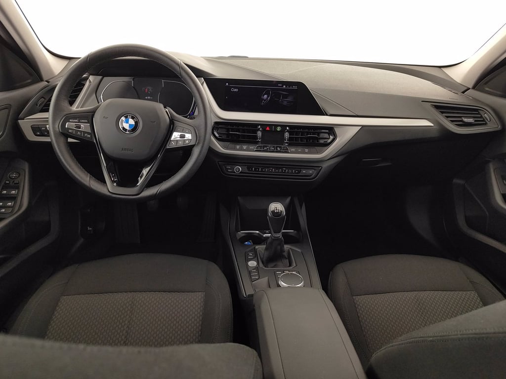 BMW 116i advantage