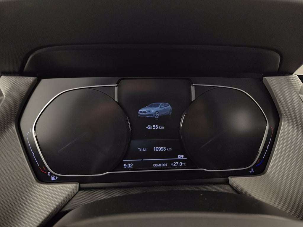BMW 116i advantage