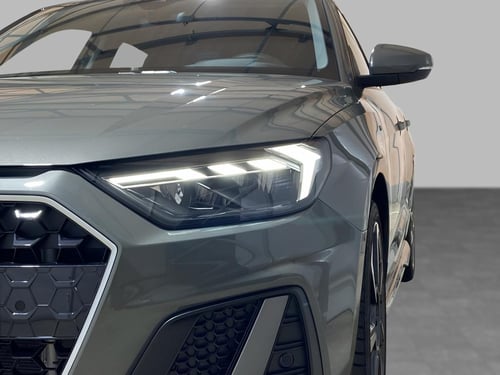 AUDI A1 sportback 25 1.0 tfsi s line edition s-tronic my20