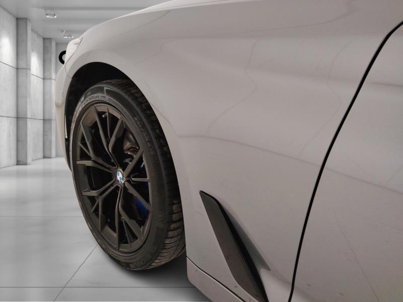 BMW 530d touring mhev 48v xdrive msport auto