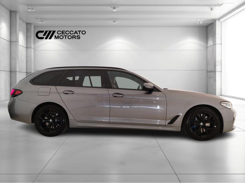 BMW 530d touring mhev 48v xdrive msport auto