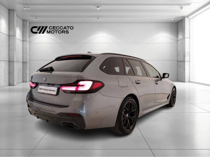 BMW 530d touring mhev 48v xdrive msport auto