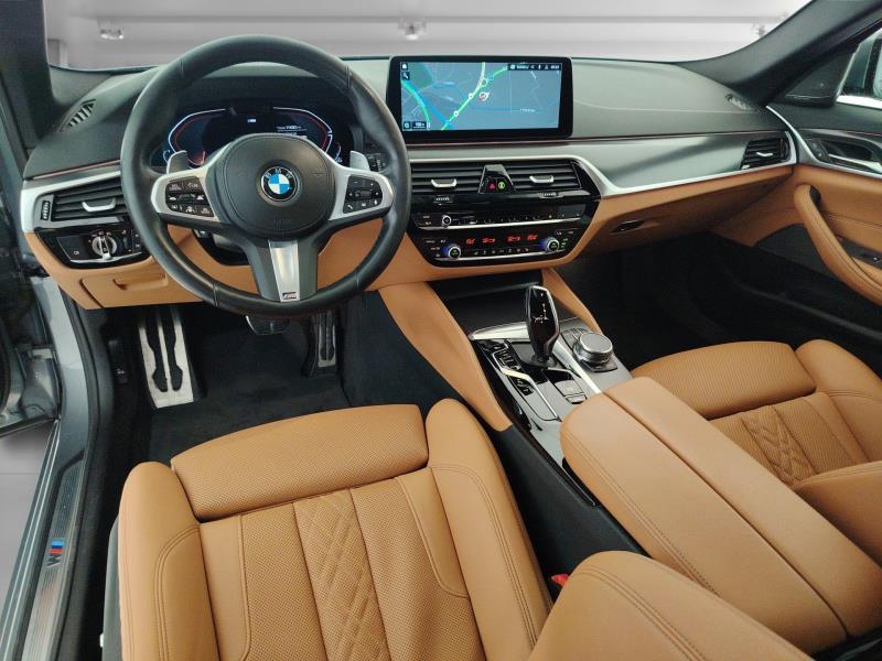 BMW 530d touring mhev 48v xdrive msport auto