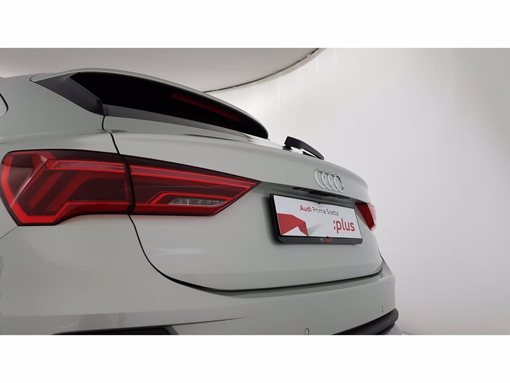 AUDI Q3 sportback 35 1.5 tfsi s line edition s-tronic