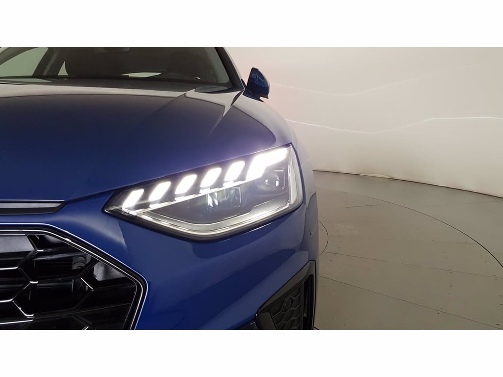 AUDI A4 avant 30 2.0 tdi mhev s line edition 136cv s-tronic