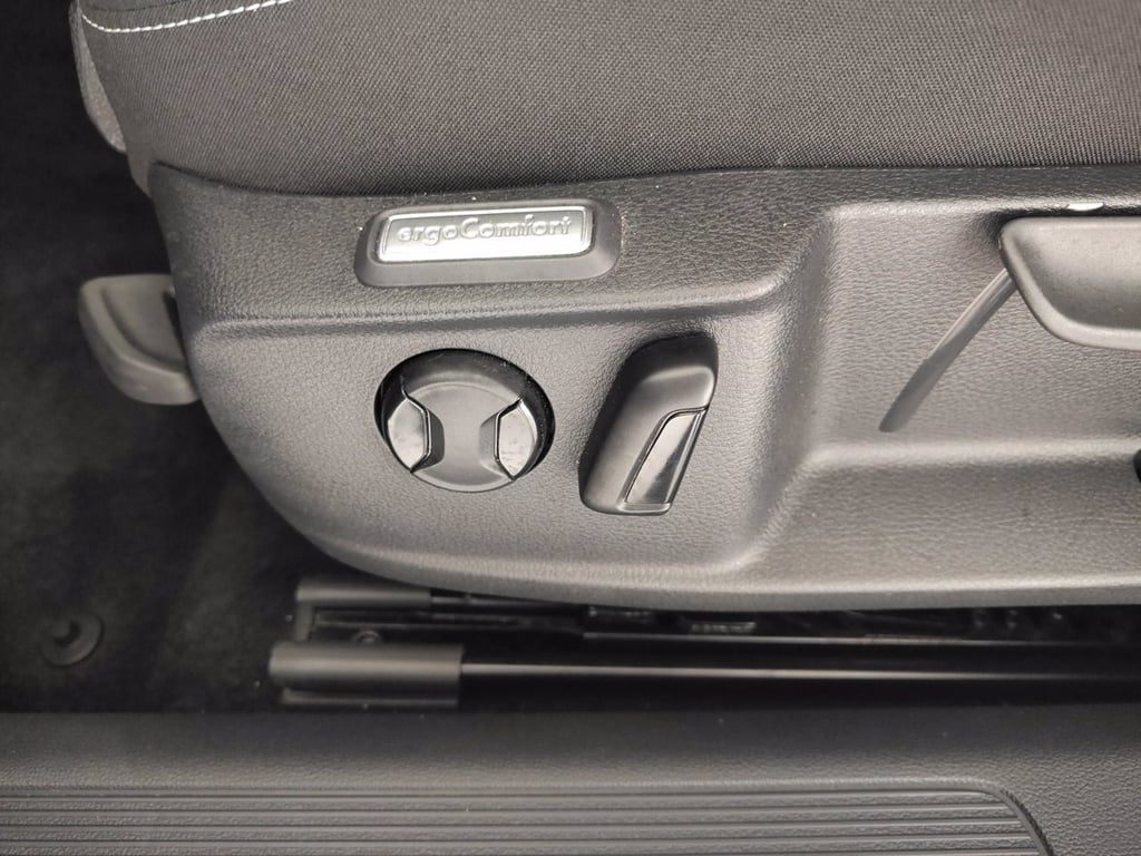 VOLKSWAGEN Passat variant 2.0 tdi business 150cv dsg