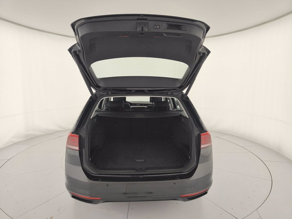VOLKSWAGEN Passat variant 2.0 tdi business 150cv dsg