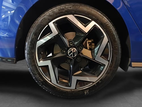 VOLKSWAGEN Golf 1.5 etsi r-line 150cv dsg