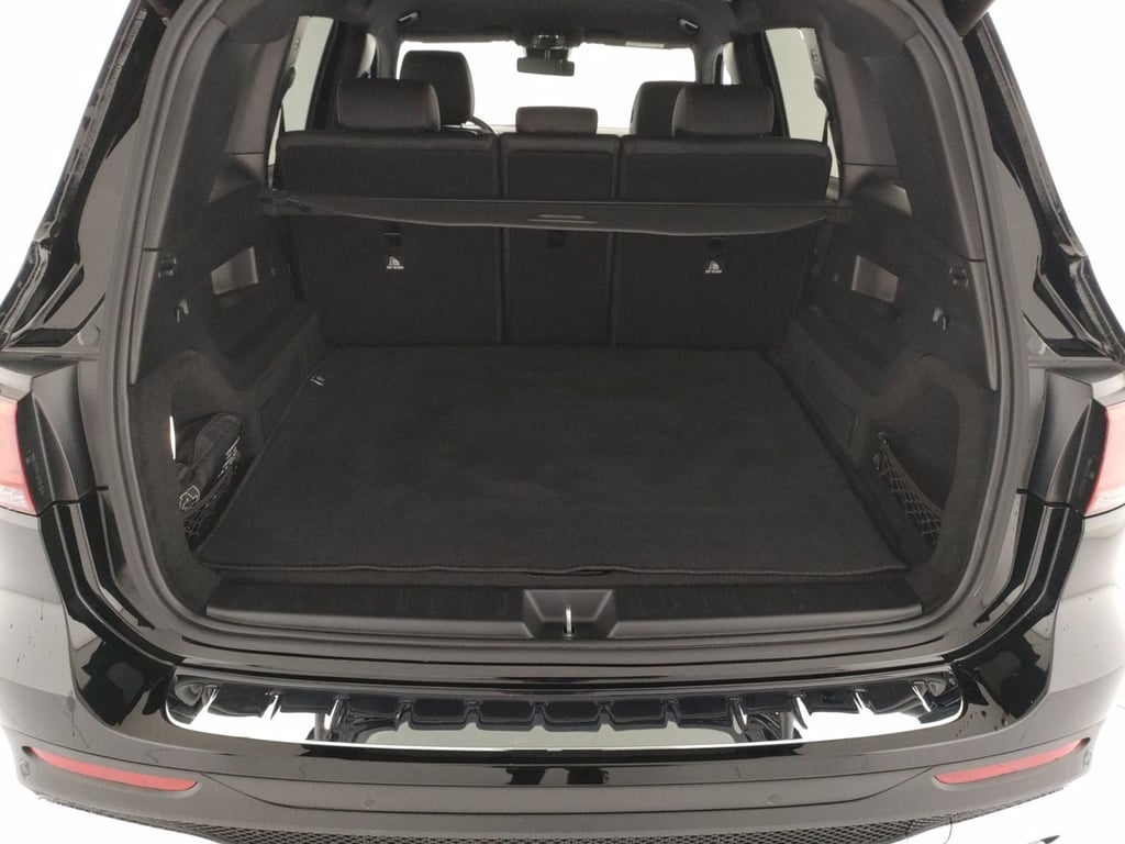 MERCEDES Glb 200 d premium auto
