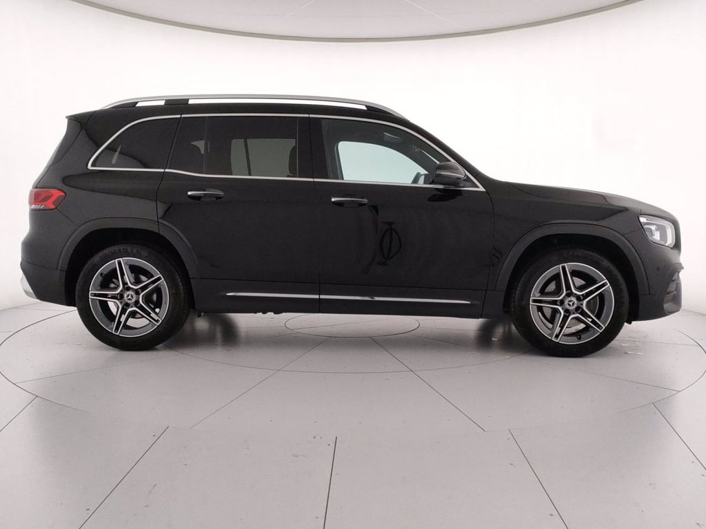 MERCEDES Glb 200 d premium auto