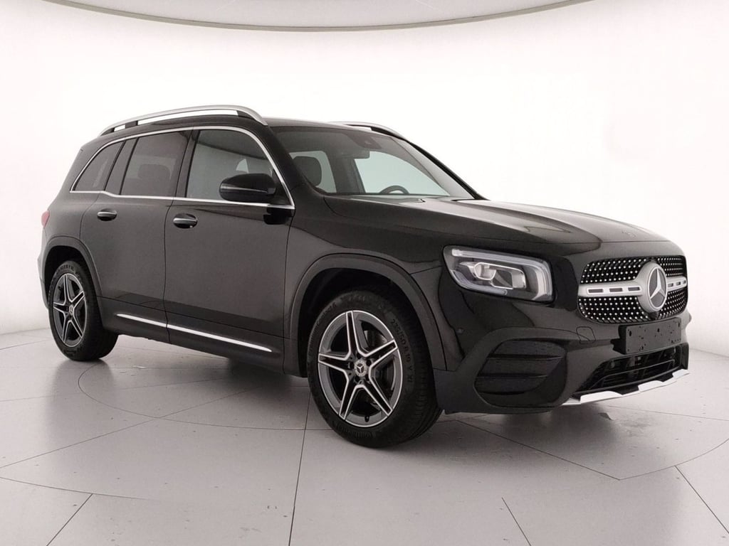 MERCEDES Glb 200 d premium auto