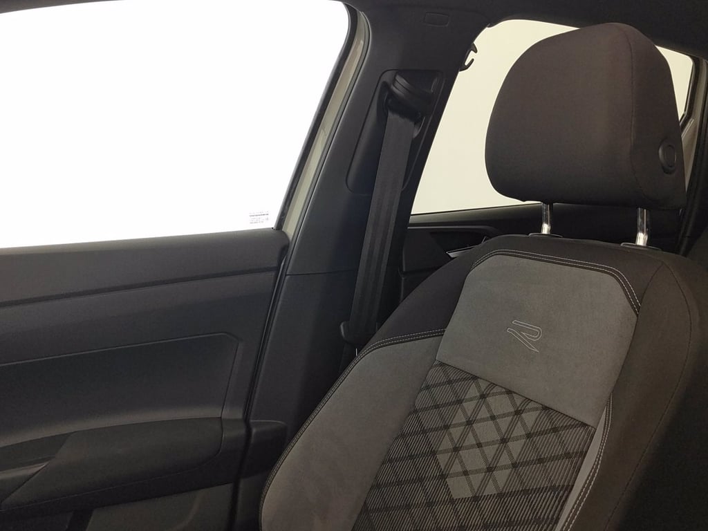 VOLKSWAGEN Taigo 1.0 tsi r-line 110cv