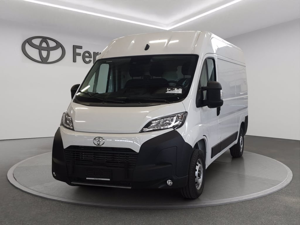 TOYOTA Proace max 33 2.2d 120cv l2h2