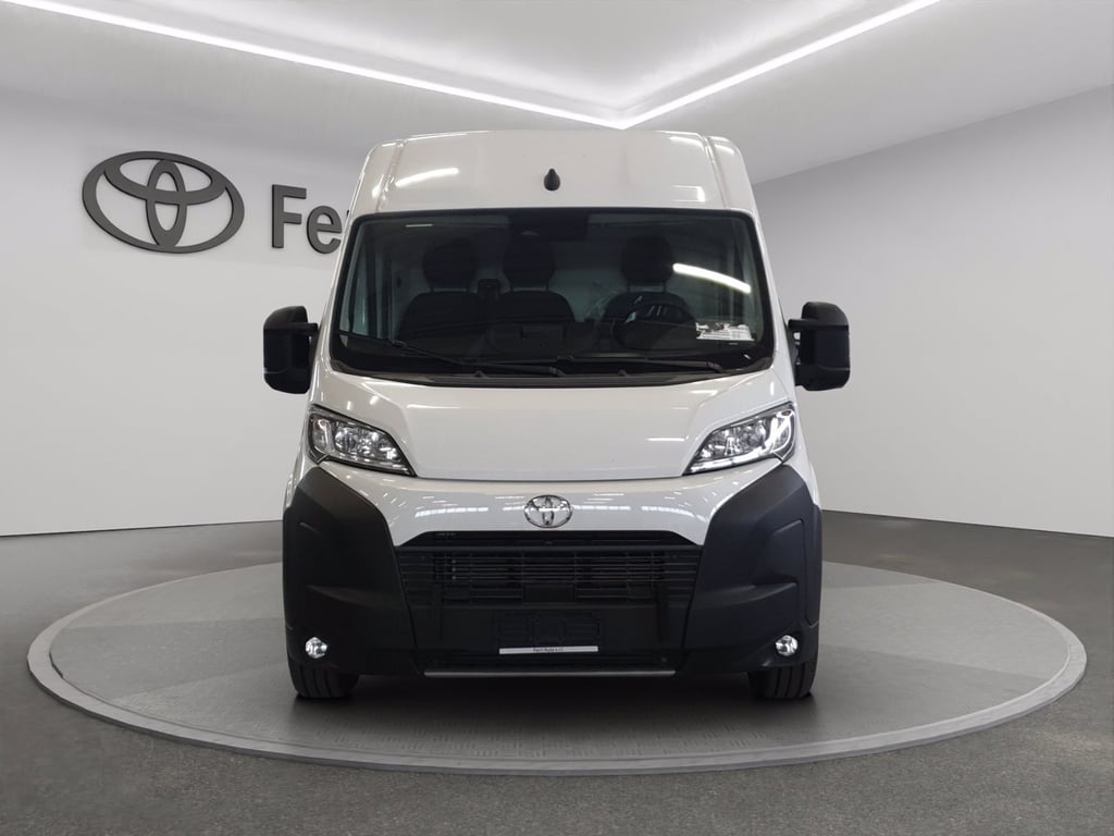 TOYOTA Proace max 33 2.2d 120cv l2h2