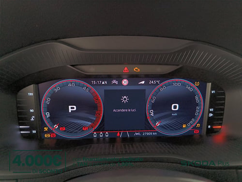 SKODA Karoq 2.0 tdi sportline 150cv dsg