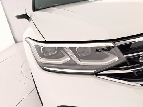 VOLKSWAGEN Tiguan 2.0 tdi r-line 150cv dsg