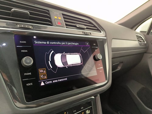 VOLKSWAGEN Tiguan 2.0 tdi r-line 150cv dsg