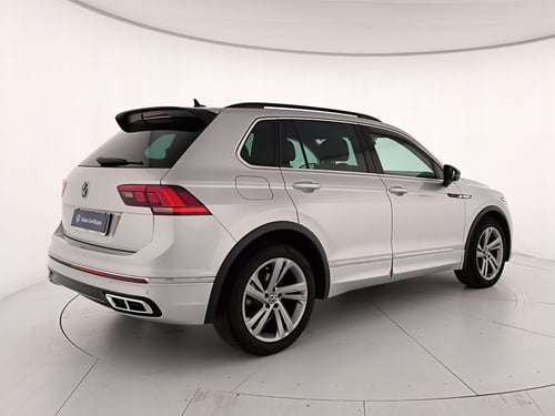 VOLKSWAGEN Tiguan 2.0 tdi r-line 150cv dsg