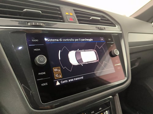 VOLKSWAGEN Tiguan 2.0 tdi r-line 150cv dsg